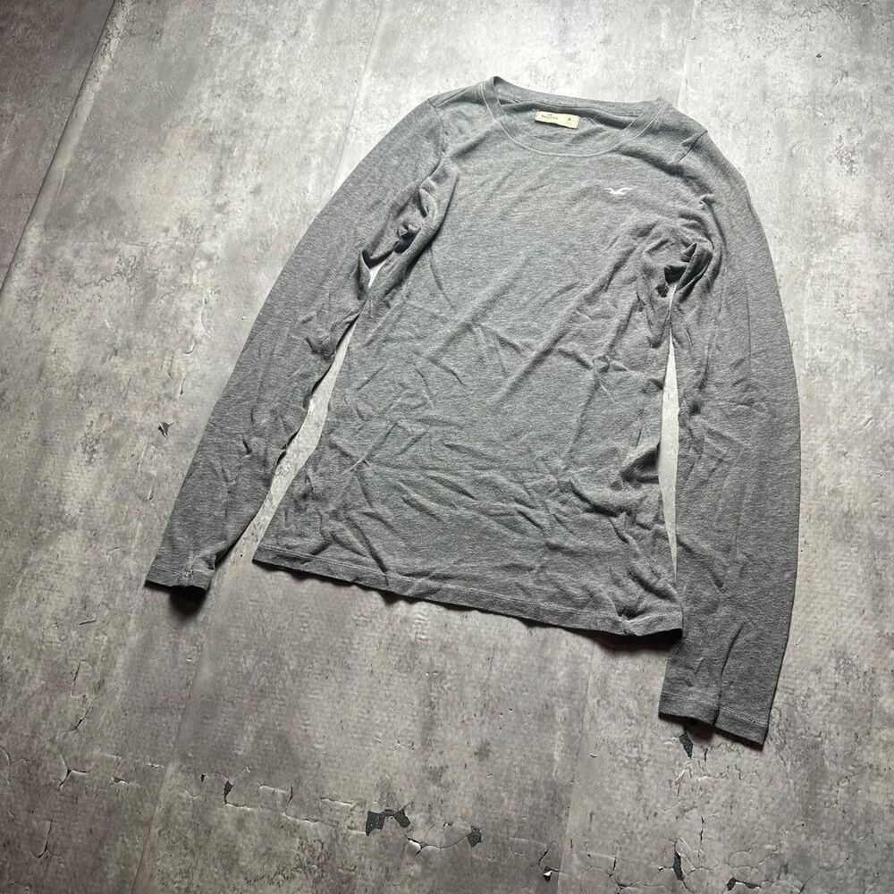 Hollister-co Women's Grey Shirt